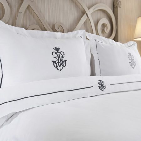 Lenjerie de pat matrimonială Luxury Embroidery San Damièn Collection - Yani Arma (6 piese) - Imagine 11