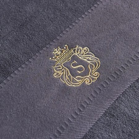 prosoape aroyel monograma antracit Set 4 Prosoape de Baie Aroyel LUX 650gr/mp Extra SOFT cu Monogramă - Antracit - Imagine 3