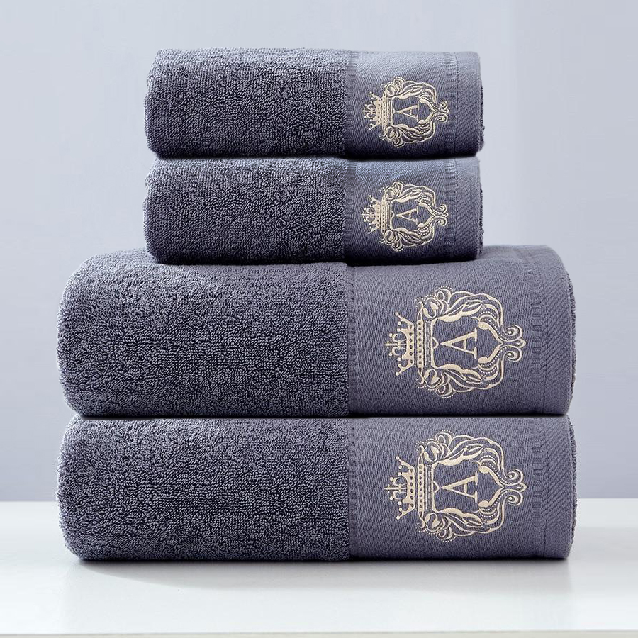 Gri 2 x 2 Set 4 Prosoape de Baie Aroyel LUX 650gr/mp Extra SOFT cu Monogramă - Antracit - Luxury embroidery